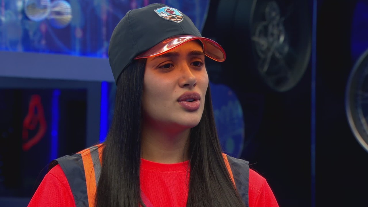 Jordana vai atrás de Ana Paula Renault e provoca Juliano Floss: 'Fica de bobo da corte'