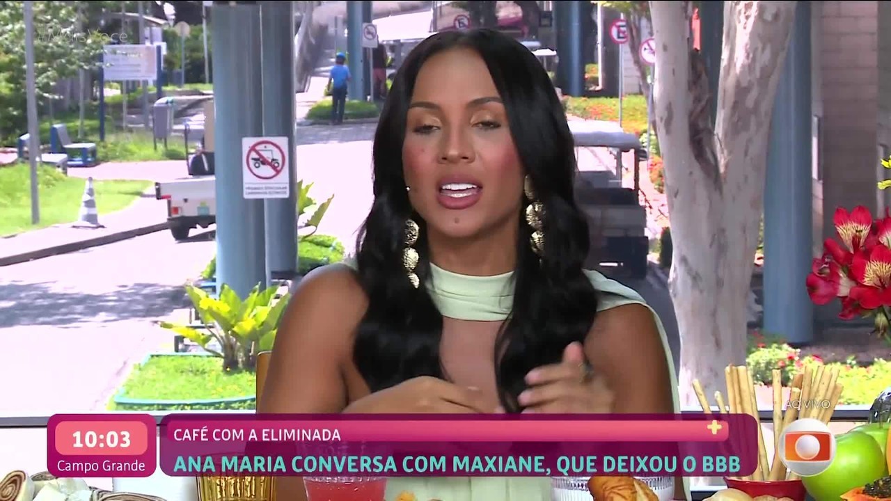 Maxiane reage a momento em que Breno sugere para Ana Paula Renault provocação sobre lavar banheiro: 'Falsidade'