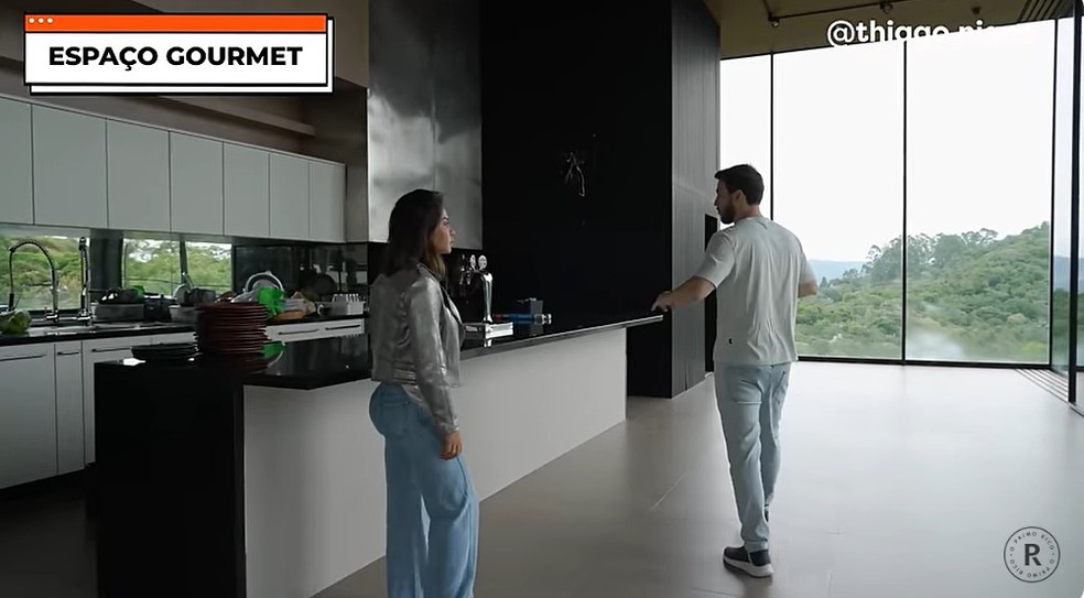 Maíra Cardi e Thiago Nigro compram mansão de Neymar Jr — Foto: Reprodução