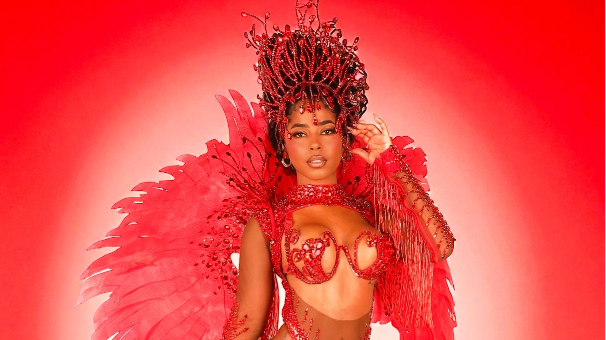 Carnaval: Lorena Maria vai usar fantasia feita com material biodegradável derivado do isopor