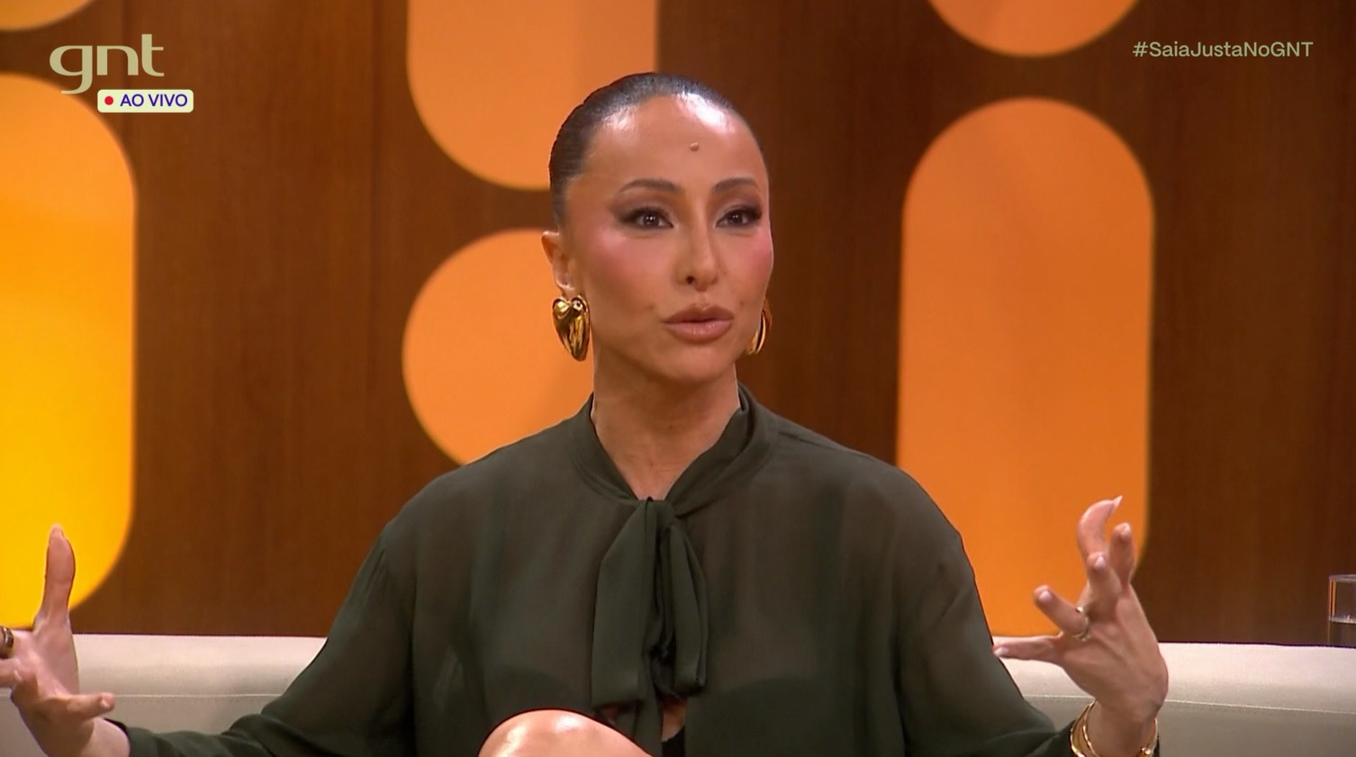 Sabrina Sato relembra diagnóstico de câncer do pai: 'Não percebi que meus pais foram envelhecendo'