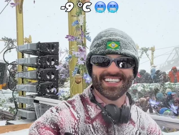 Alok encara nevasca e diz que frio não é problema em show, mas Tiesto duvida: 'Nem para os brasileiros?'
