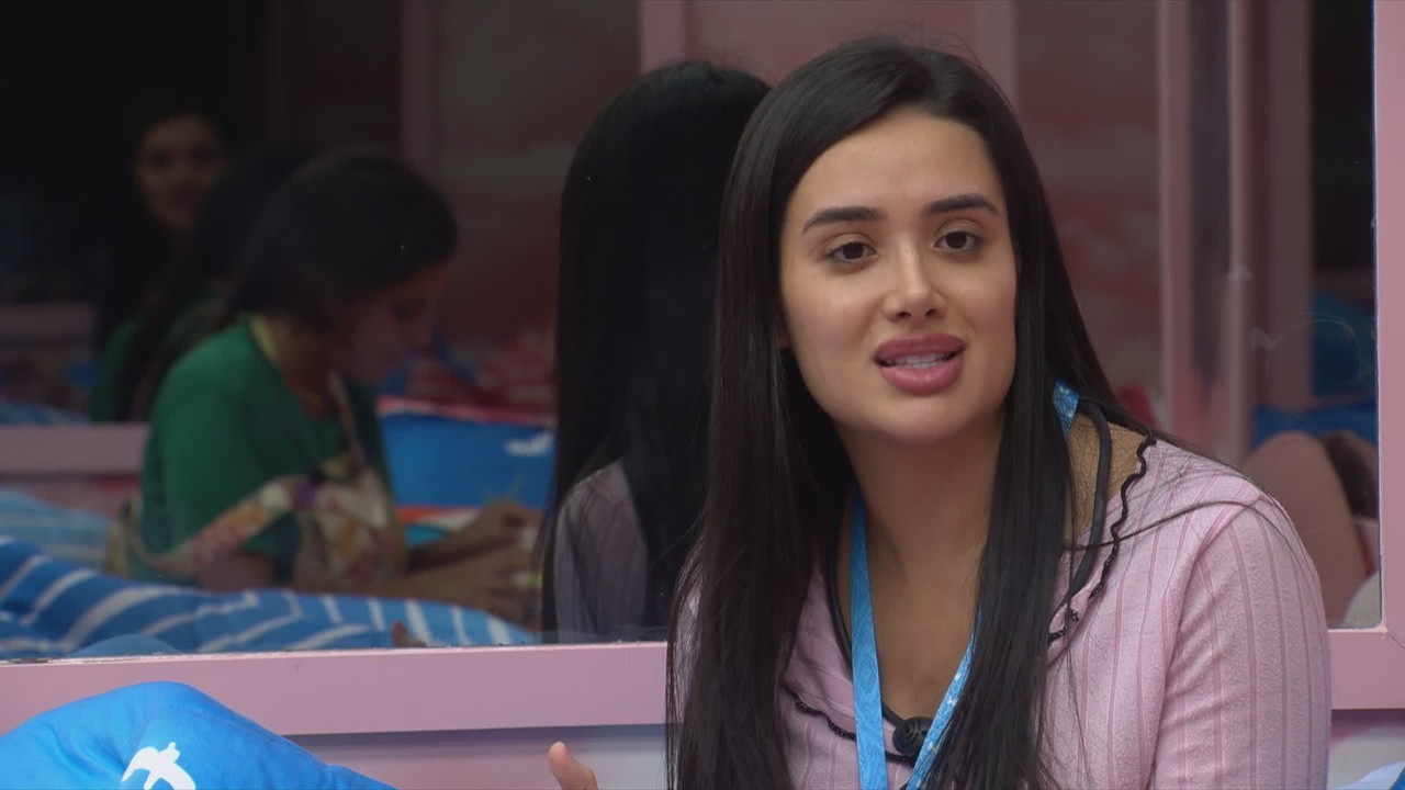 Jordana explica afastamento para Gabriela: 'Não tinha como mudar você'