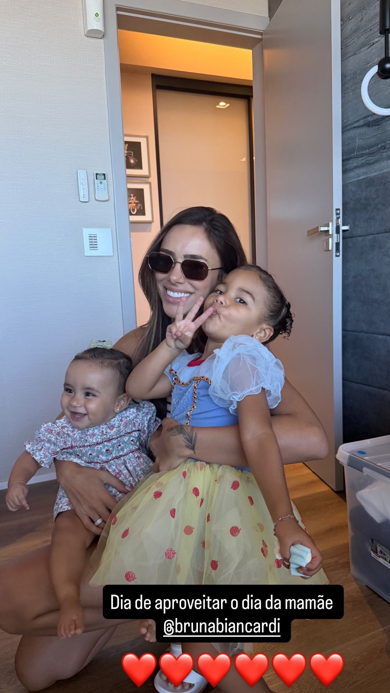 Neymar se declara para Bruna Biancardi no aniversário: 'Super, hiper, mega mamãe'