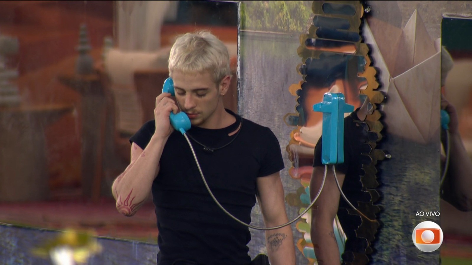 Juliano Floss atende ao Big Fone; veja a pontuação no Cartola BBB