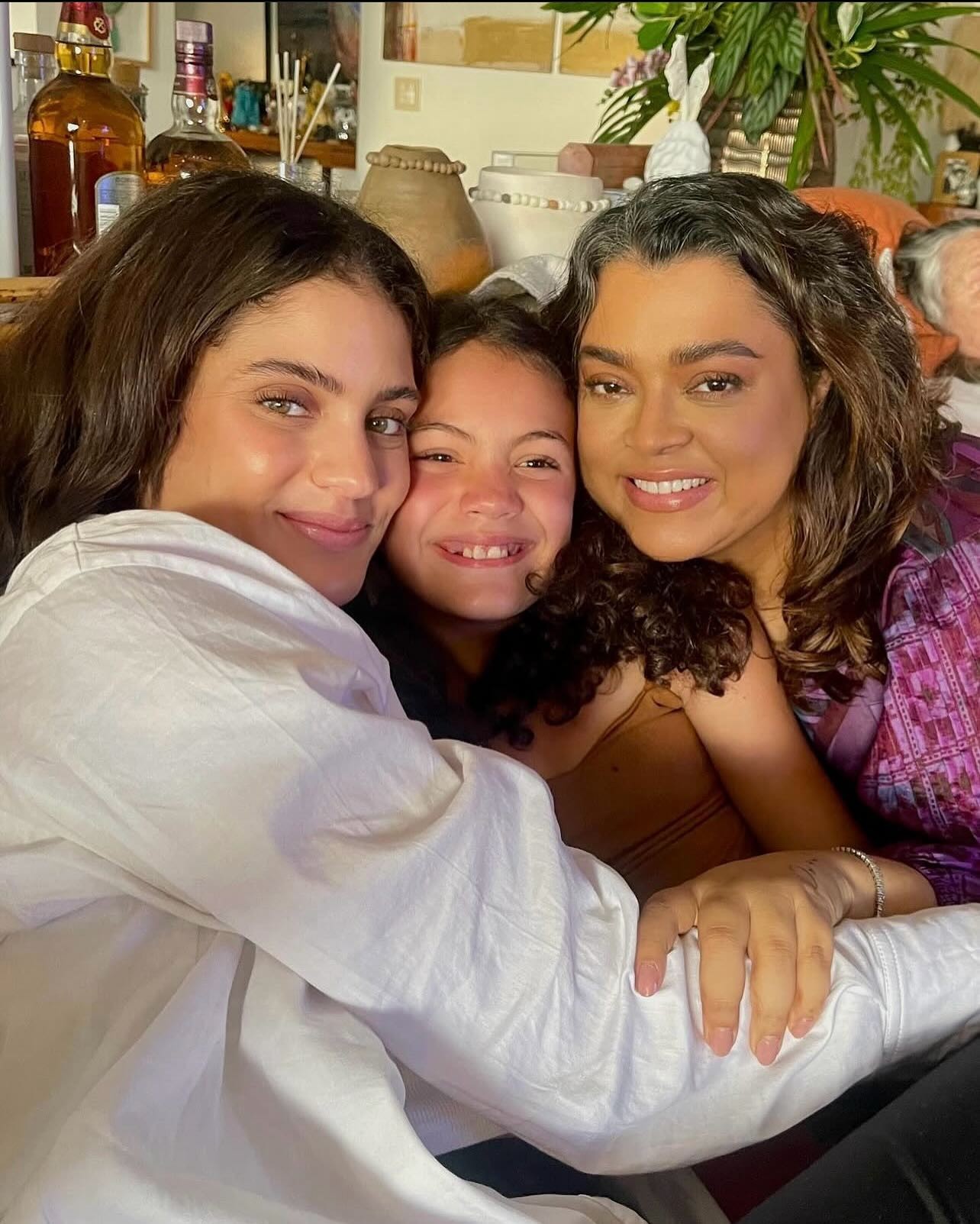 Laura Fernandez reflete sobre primeiro réveillon sem Preta Gil: 'Sua ausência é dolorosa demais'