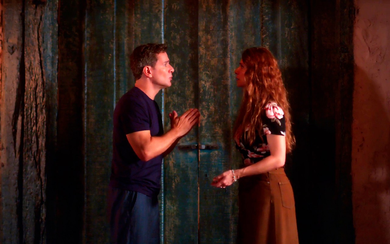 Em Coração Acelerado, Alaorzinho lembra do passado e procura Janete: 'Fui burro, me perdoa!'