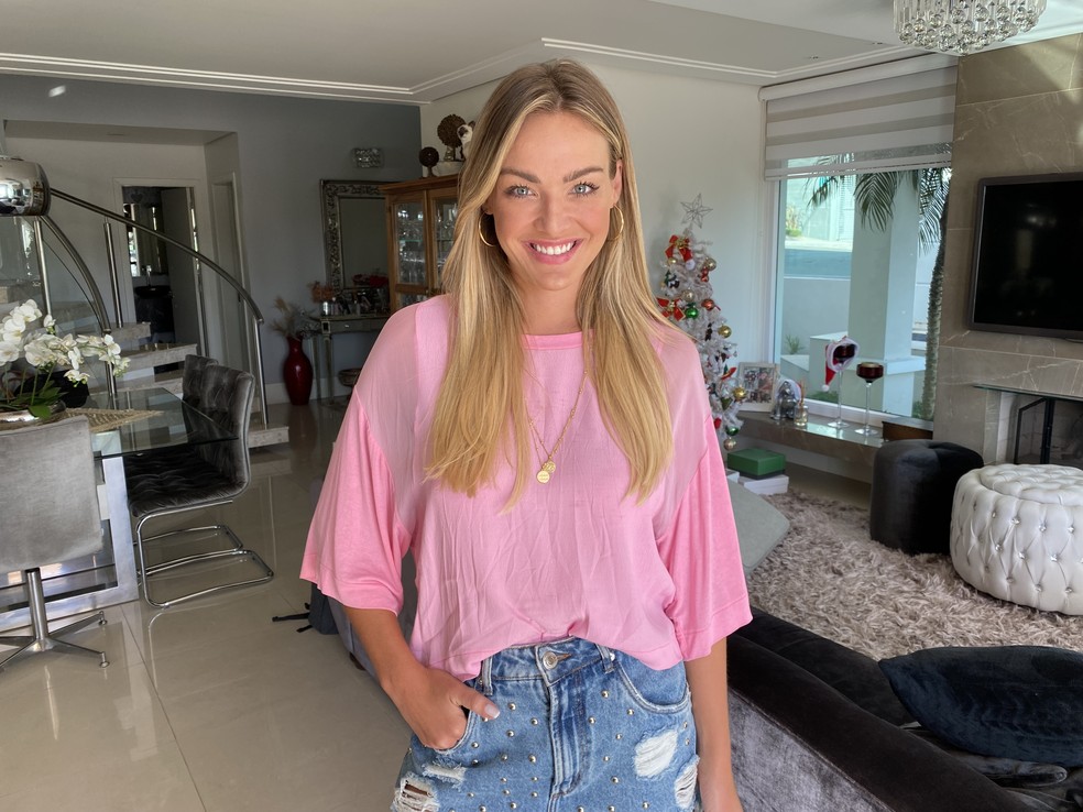 Mãe de Bárbara, do BBB22, comenta entrada da filha no reality que