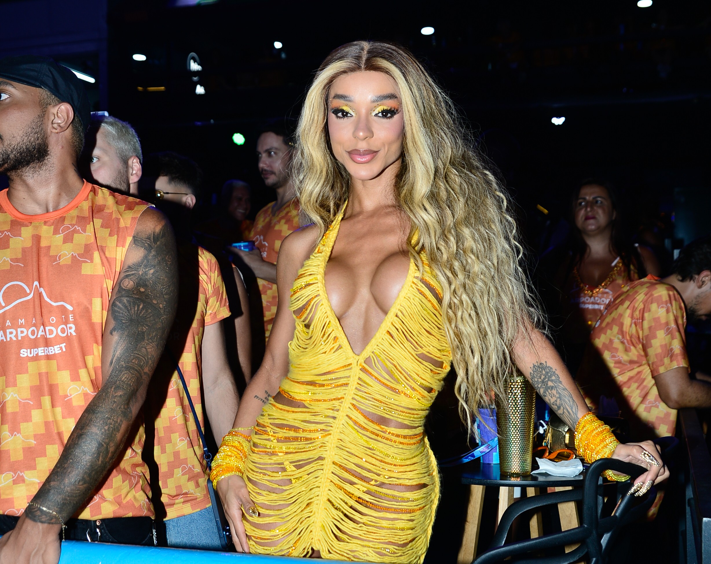 Brunna Gonçalves, musa da Grande Rio, entrega valor de fantasia: 'Um apartamento'