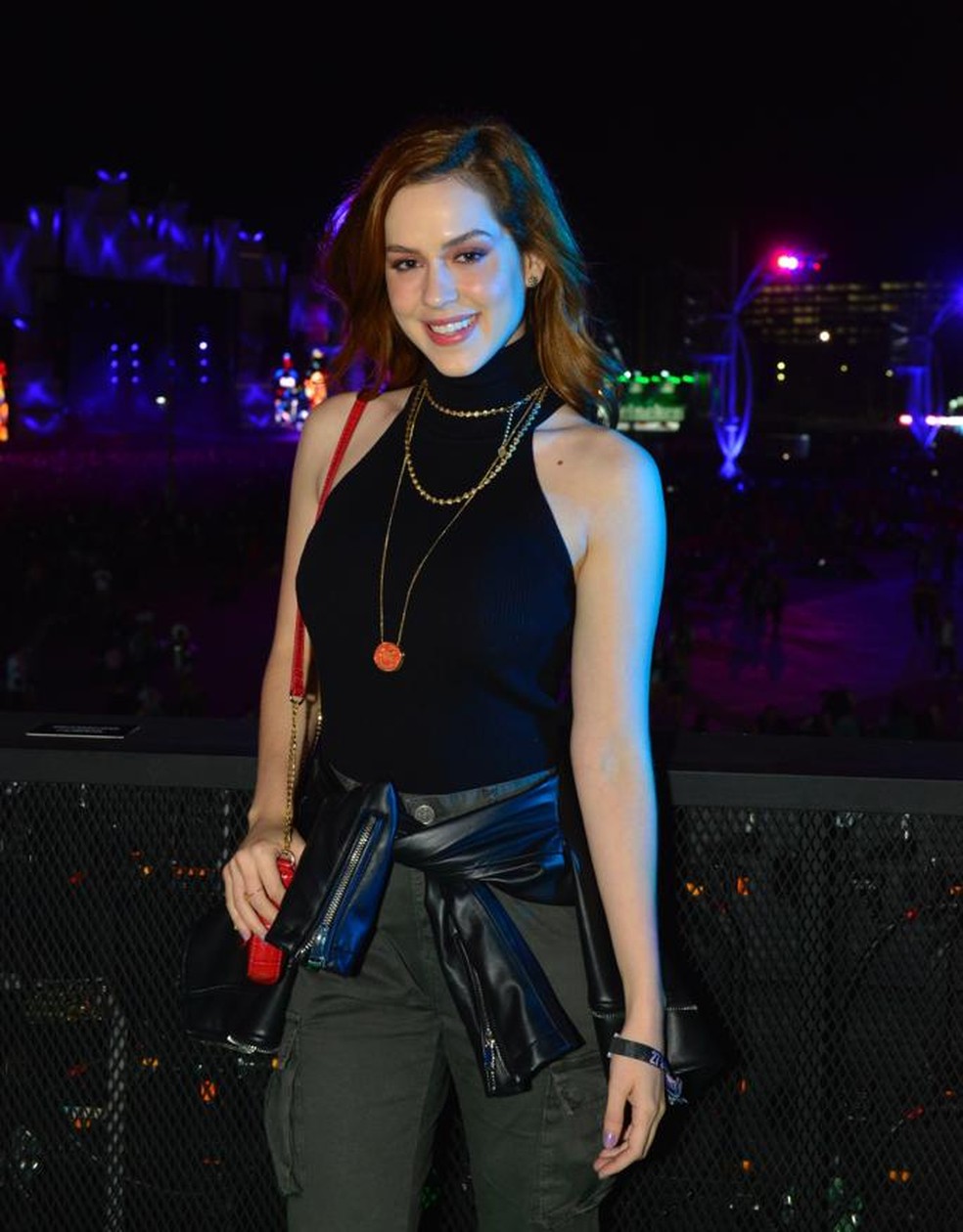 Rock in Rio 2019 saia transparente estilo Mulher Gato look