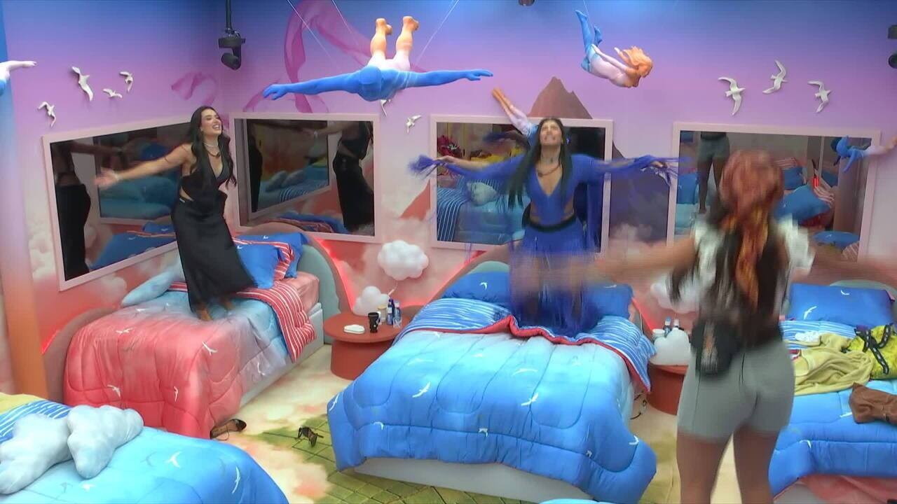 Jordana e Marciele pulam na cama após retornarem do Paredão: 'Sonho de voltar voltou!'