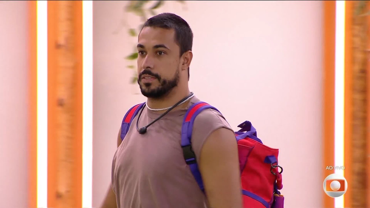 Eliminação de Maike tem abraço coletivo de adversários no BBB 25