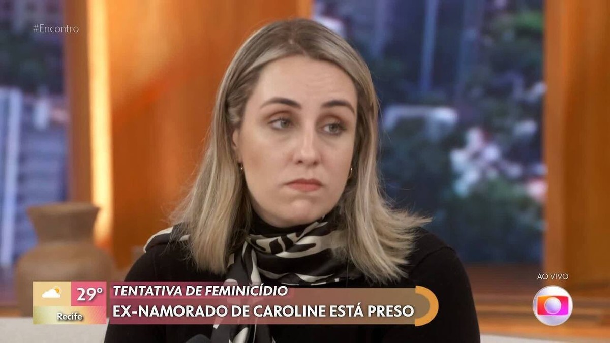 Carolina levou 20 facadas do ex-namorado