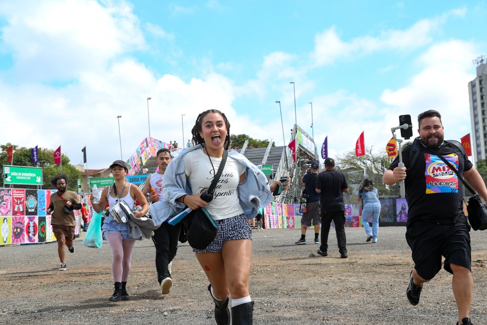 Lollapalooza 2026: correria marca abertura dos portões no primeiro