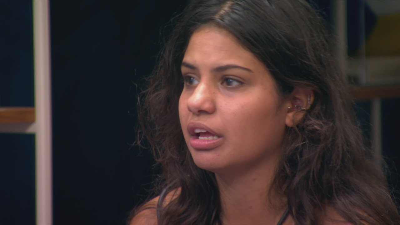 Gabriela reclama de atitude de Jordana, que rebate: 'Querendo criar essas situações para o meu lado'