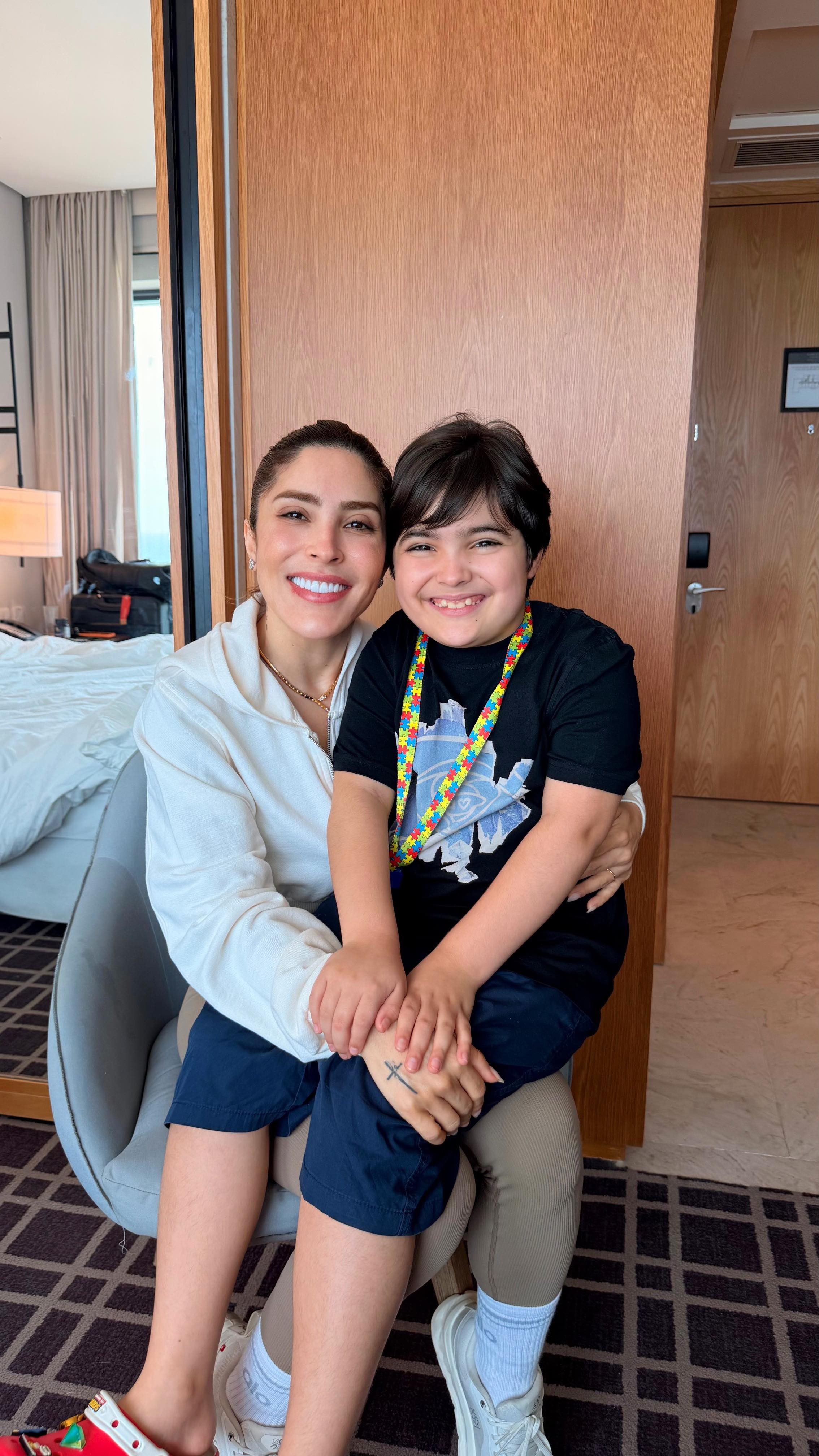 Manu Bahtidão compartilha diagnóstico de autismo do filho: 'sinto que a gente sabe pra onde ir'