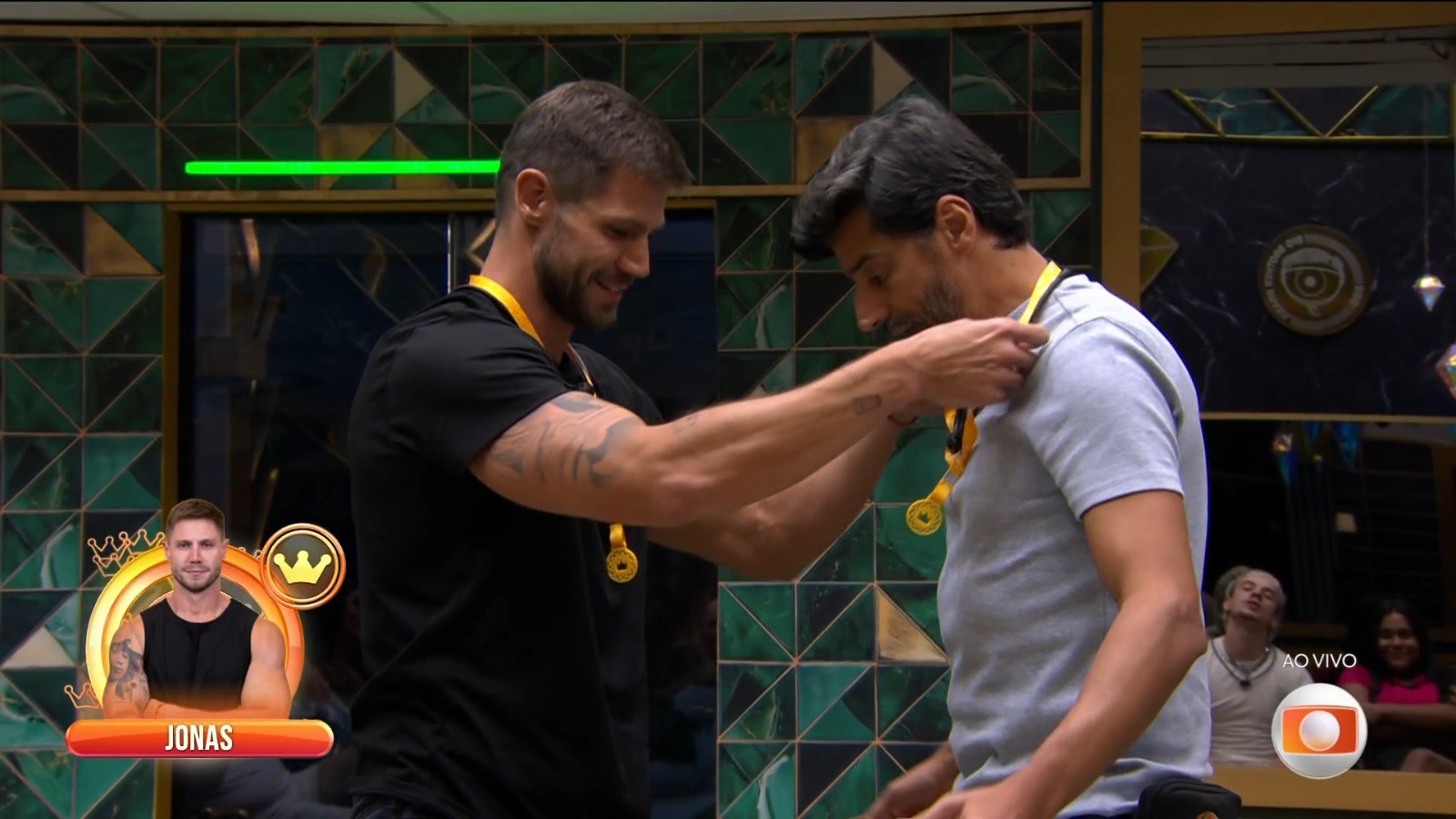Alberto Cowboy e Jonas Sulzbach são os novos Líderes e somam pontos no Cartola BBB