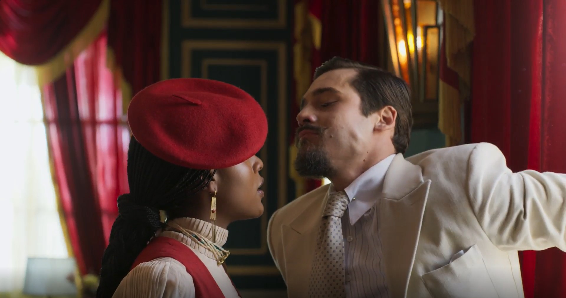 A Nobreza do Amor: Alika dá um soco na cara de Mirinho