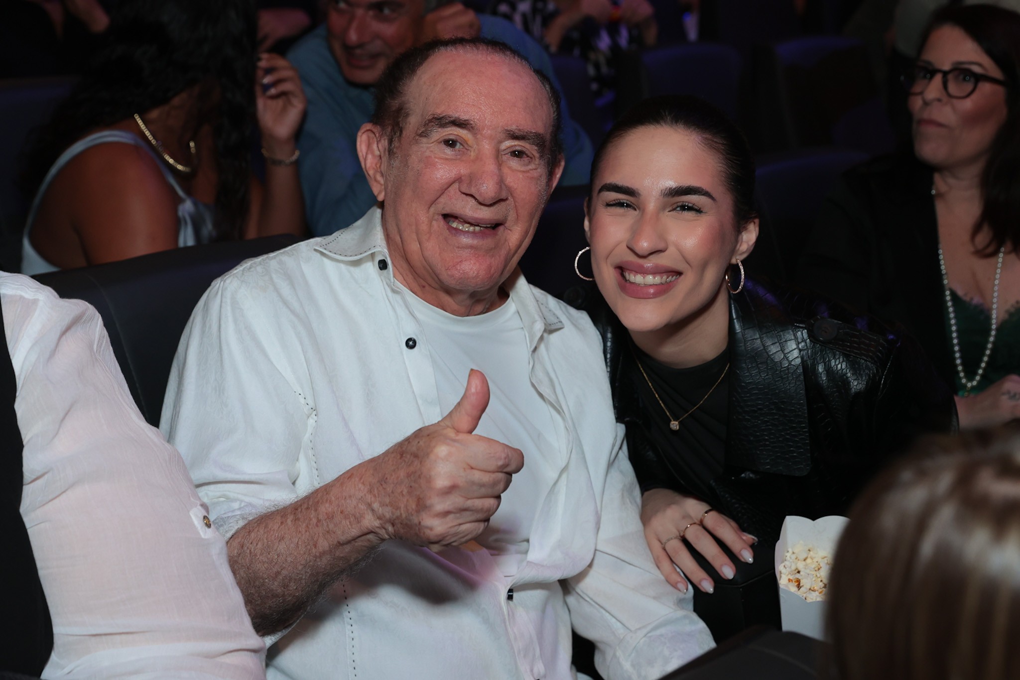 Famosos marcam presença na estreia do musical 'Espelho Mágico', em celebração aos 60 anos da TV Globo