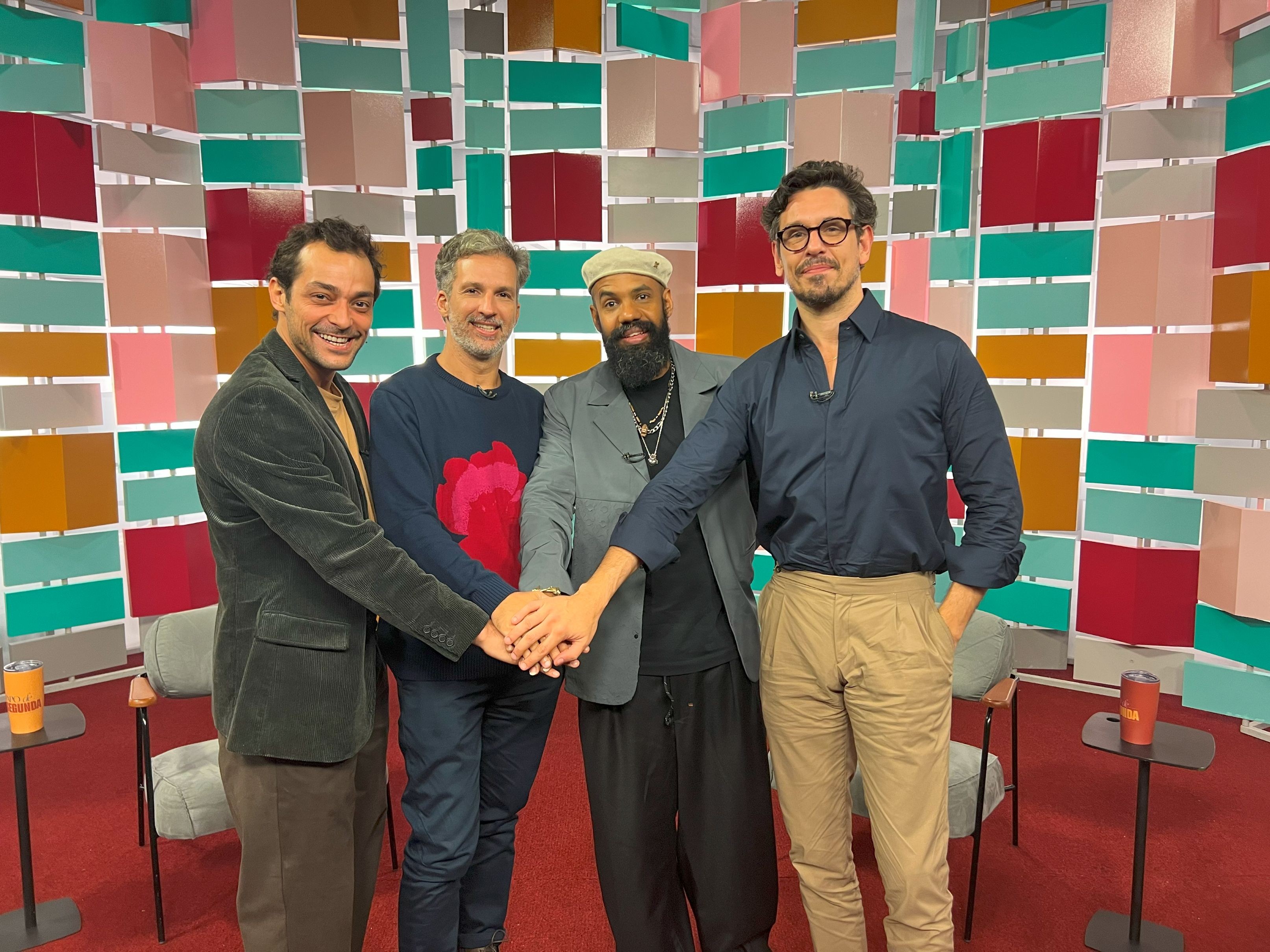 Eduardo Sterblitch e Russo Passapusso refletem sobre momentos importantes do Papo de Segunda