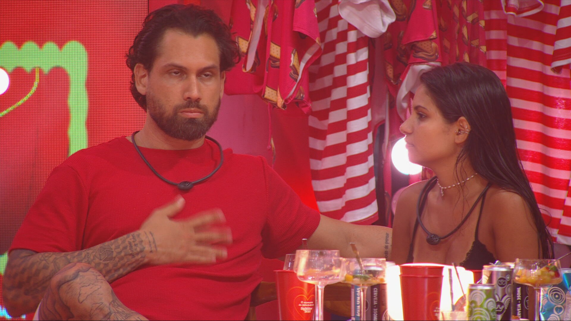 Gabriela consola Brigido após últimos acontecimentos no BBB 26: 'O jogo segue'