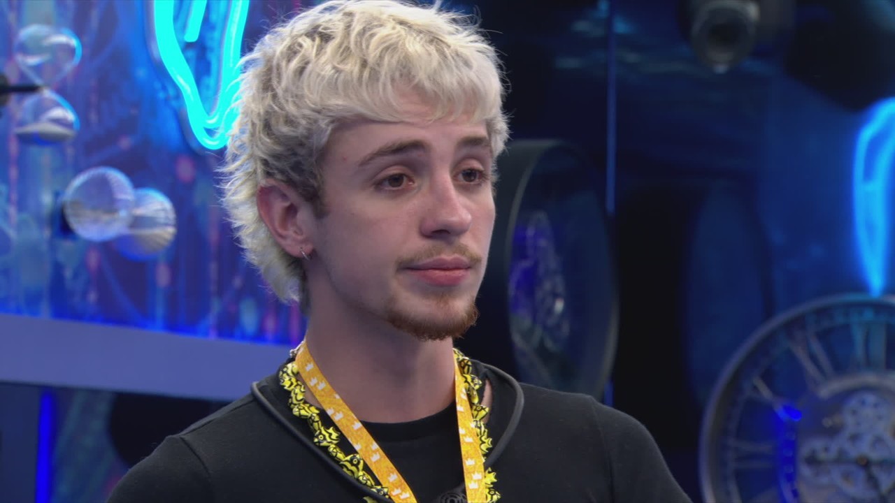 Emparedada, Samira chora e recebe apoio de Juliano Floss no BBB 26: 'Você não vai sair'