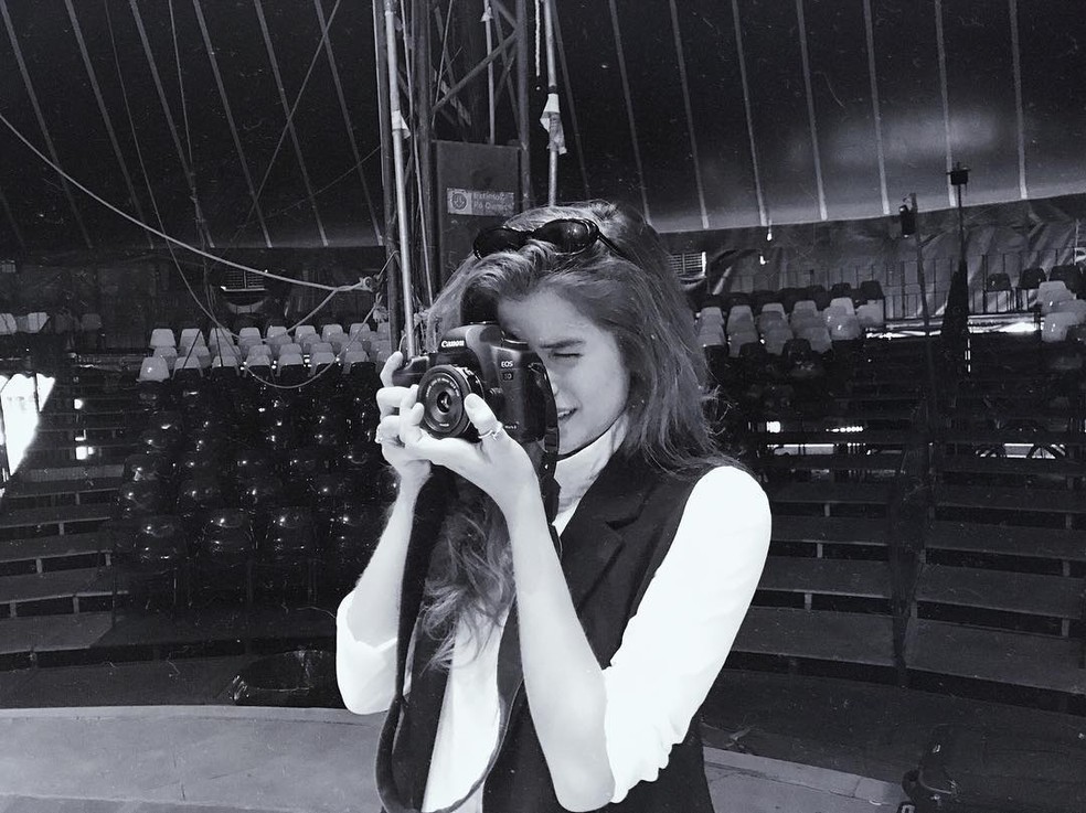 Isadora Cruz ama fotografia — Foto: Reprodução Instagram