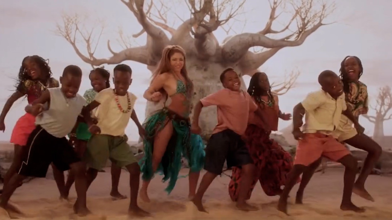 Shakira divulga teaser de clipe oficial da Copa do Mundo