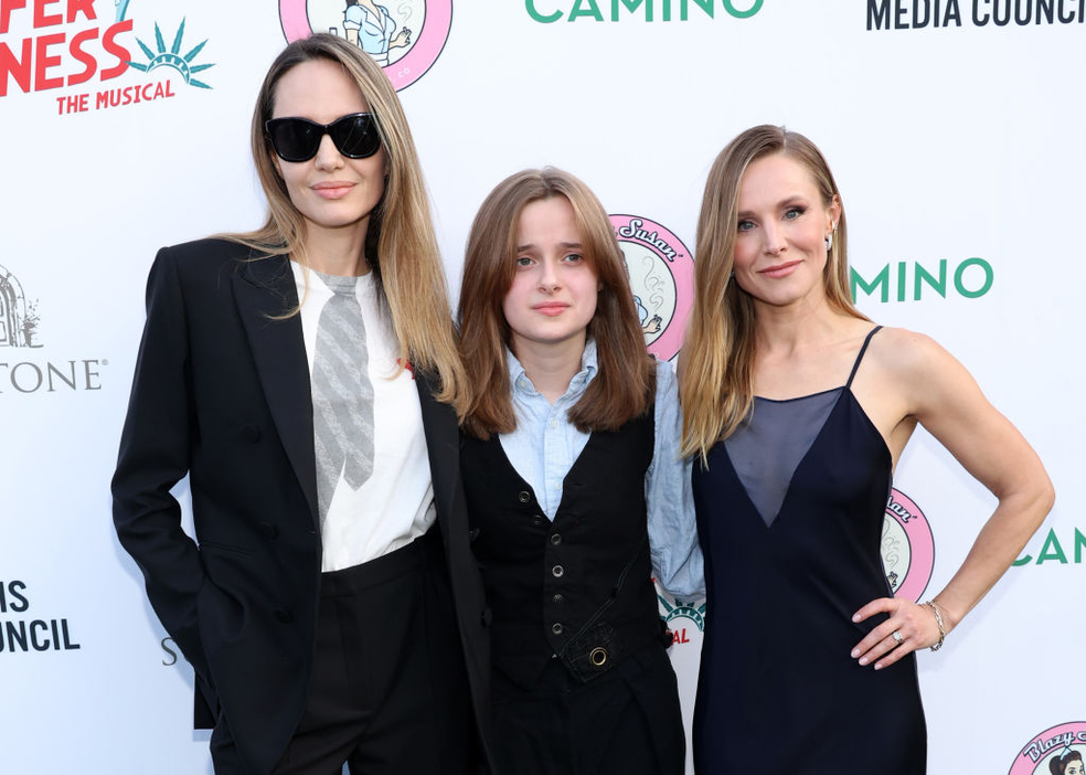 Angelina Jolie e a filha Vivienne Jolie  — Foto: Getty Images