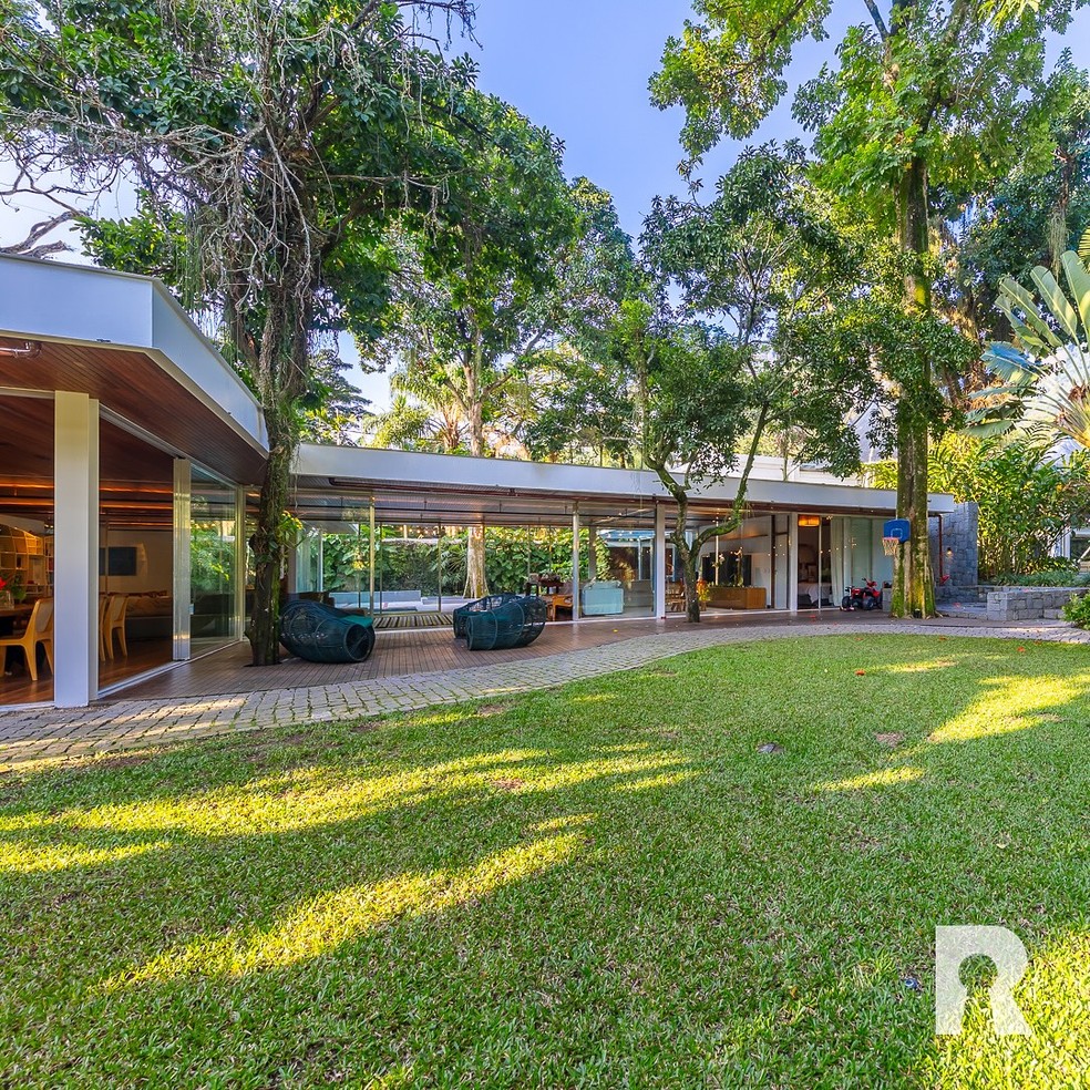 Casa de Bruno Gagliasso e Giovanna Ewbank — Foto: Realler Imóveis/Reprodução Instagram
