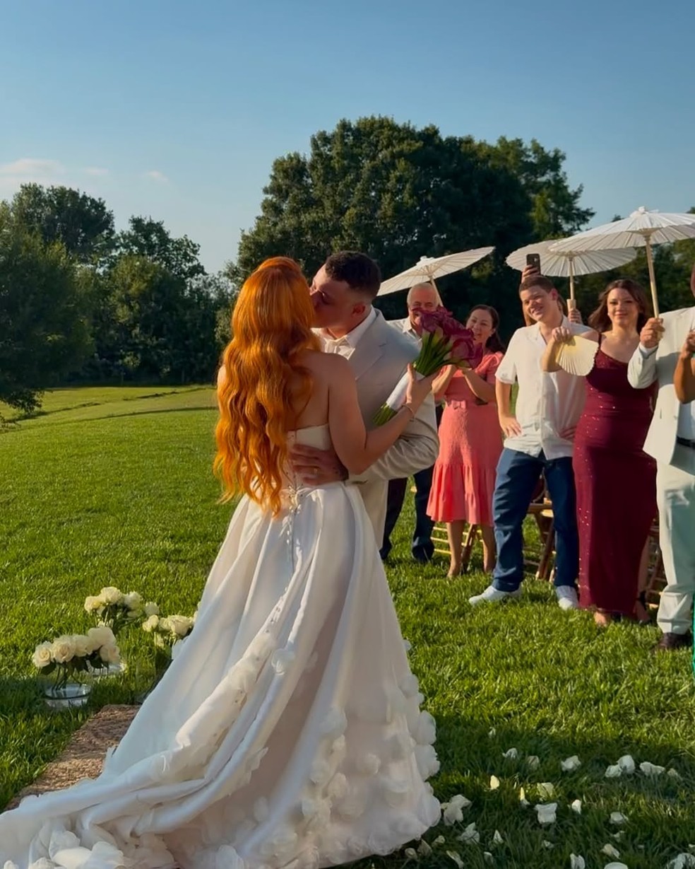 Marina Liberato abre álbum de casamento da irmã — Foto: Reprodução do Instagram