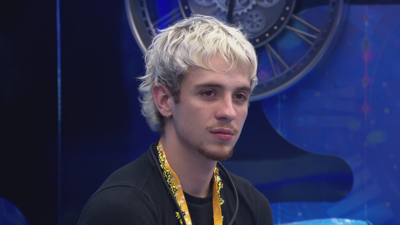 Juliano Floss planeja 'negociação' com Leandro Boneco: 'Posso oferecer um contrato pra ele'