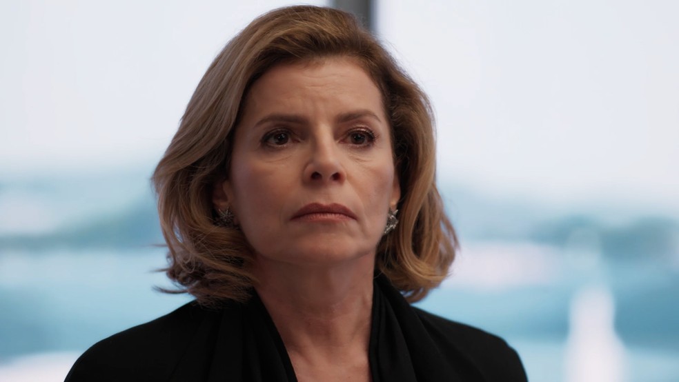 Vale Tudo: Odete Roitman manda investigar Marco Aurélio — Foto: Globo