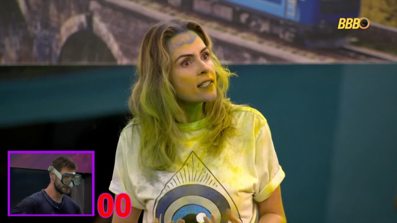 Tadeu Schmidt chama a atenção de Ana Paula Renault e Jonas Sulzbach no Sincerão