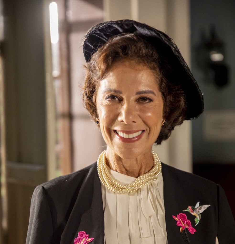 Angela Vieira como Lisiê em 'Além da Ilusão' — Foto: Globo/João Cotta