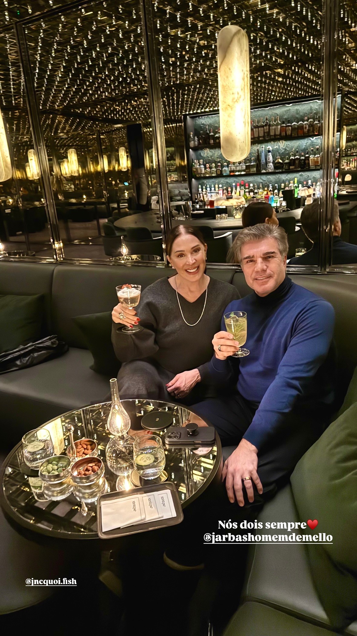 Claudia Raia erra a data de jantar romântico com Jarbas: 'Ele está chateado'