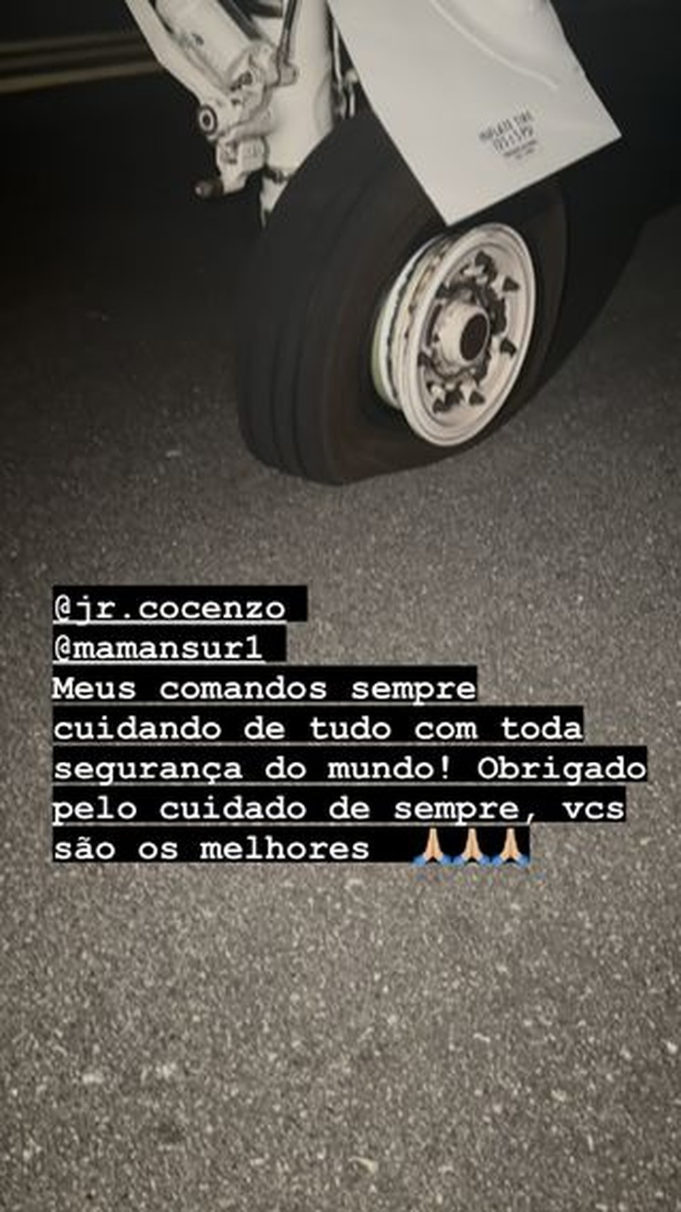 Matheus, da dupla com Kauan, relata susto após pneu de avião estourar 'Livramento' — Foto: Reprodução/Instagram