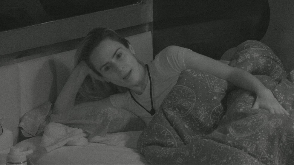 Ana Paula Renault comenta momentos que da para perceber os pensamentos de Chaiany no BBB 26: 'Deixa escapar' — Foto: Globo