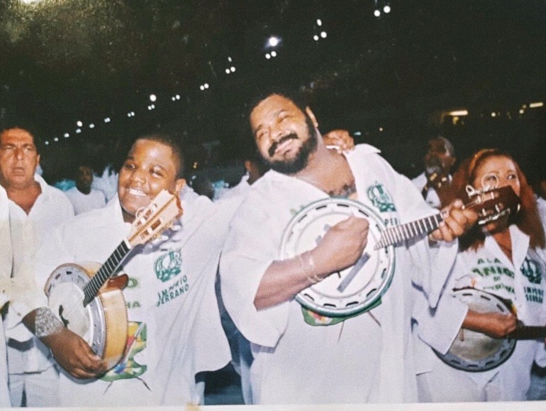 Arlindinho homenageia Arlindo Cruz em primeiro Dia das Crianças após a morte do pai