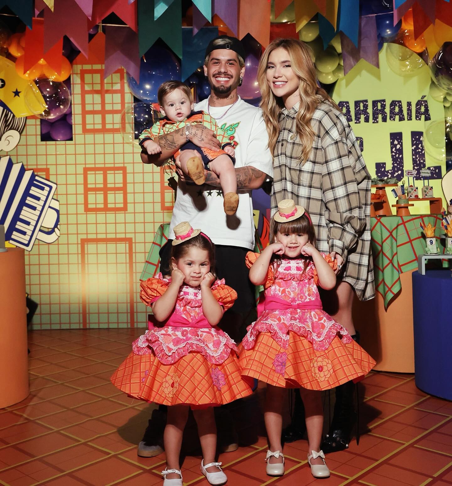 Virginia aparece com Maria Flor em dia de festa de aniversário; veja os detalhes