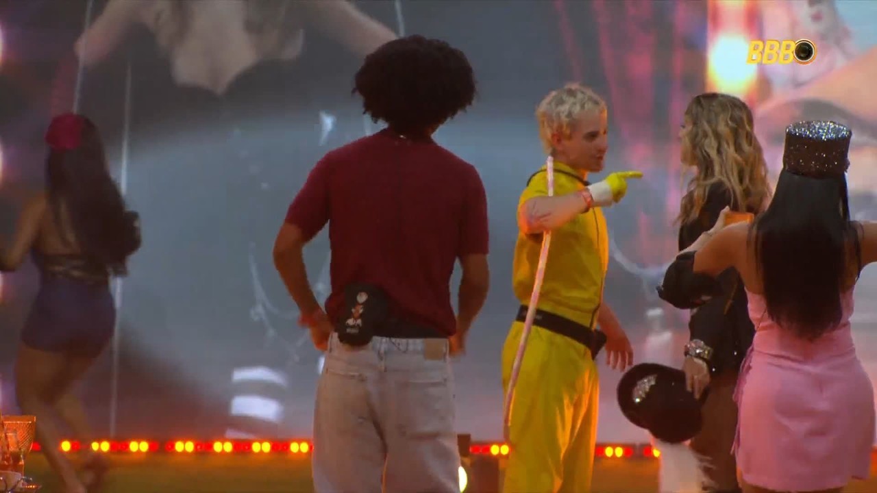 Juliano Floss alerta Samira ao voltar para a casa do BBB 26: 'Cuidado com a falsidade'