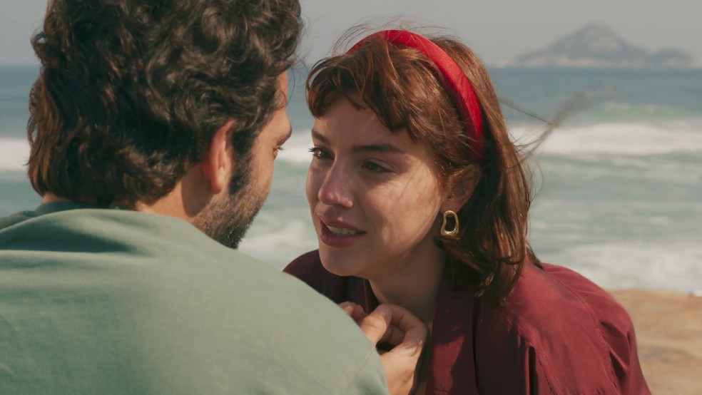 Solange contará a verdade sobre a paternidade dos gêmeos que espera — Foto: Reprodução/TV Globo