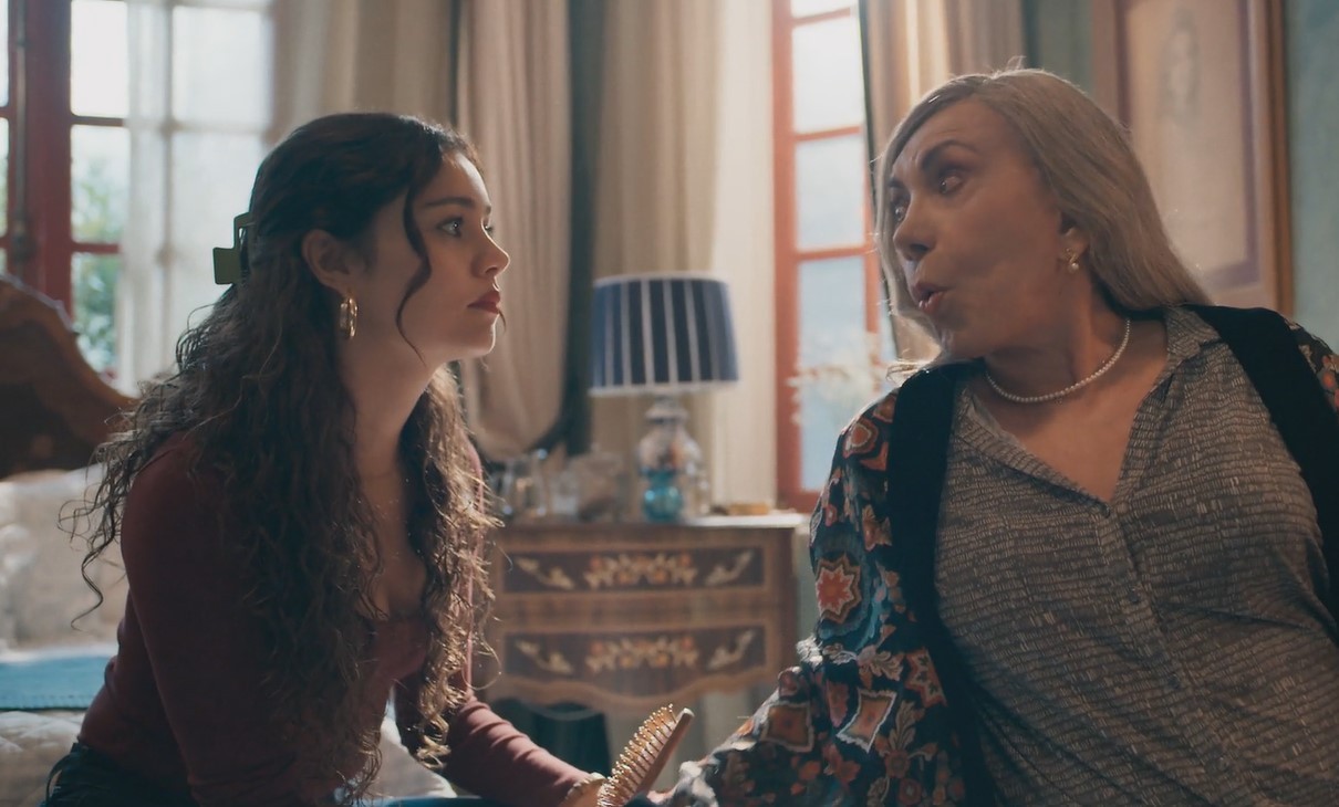 Morte de marido de Arminda e passado da estátua: Josefa faz revelações a Gerluce em Três Graças