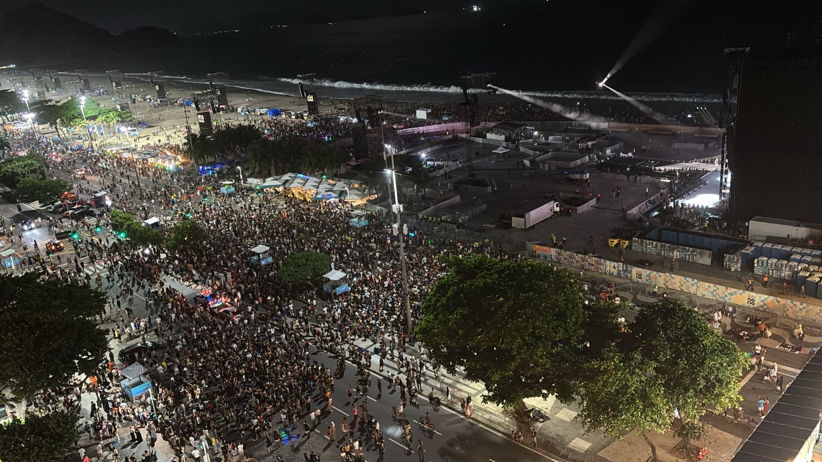 Como é ser vizinho do Copacabana Palace? gshow mostra ensaio de Shakira sob ponto de vista de Narcisa Tamborideguy