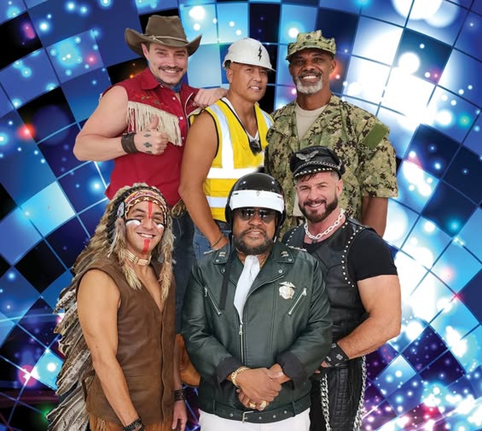 Village People se despede de Victor Willis — Foto: Reprodução/Facebook