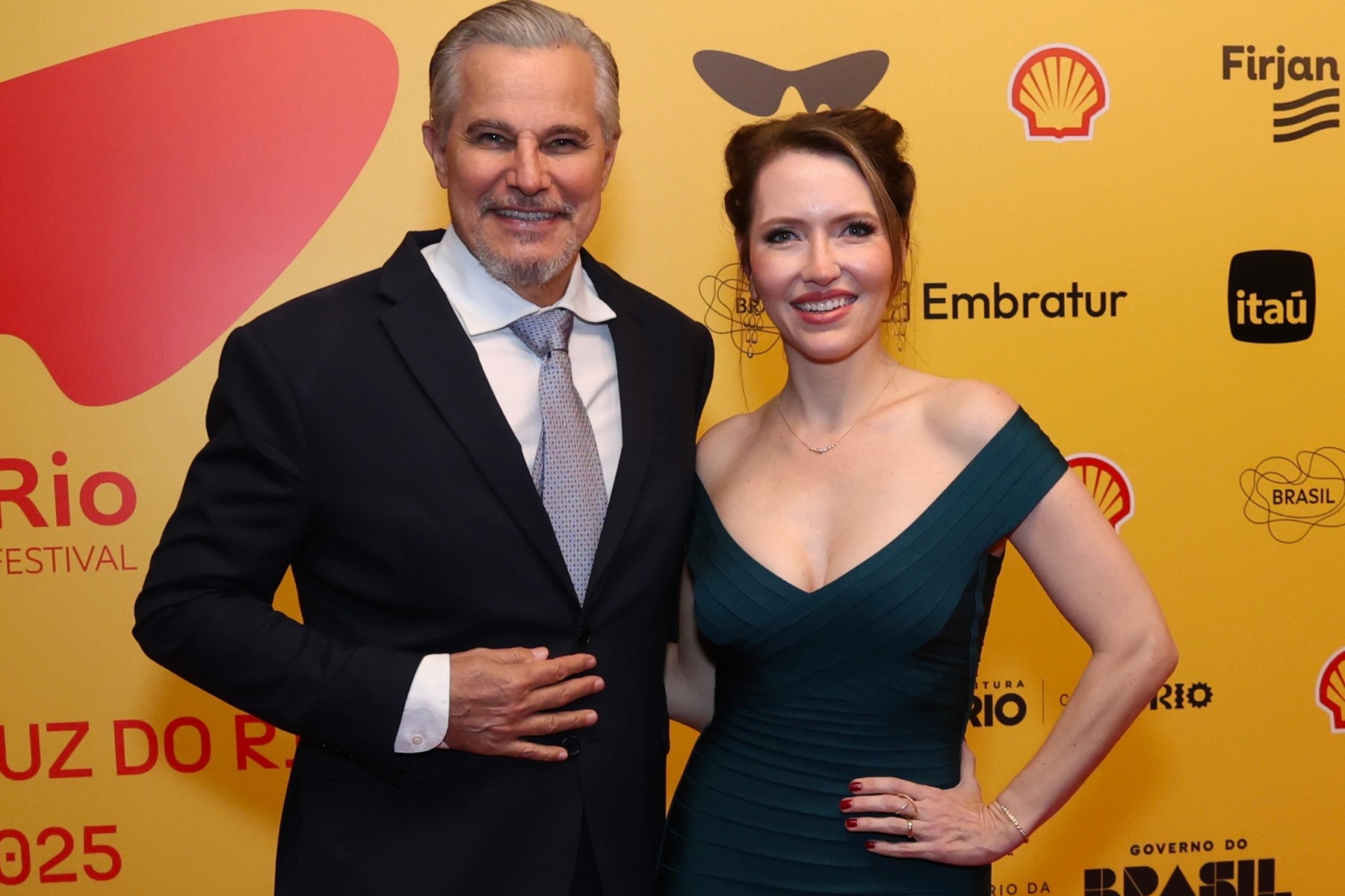 Mulher de Edson Celulari, Karin Roepke comenta diferença de idade com o marido