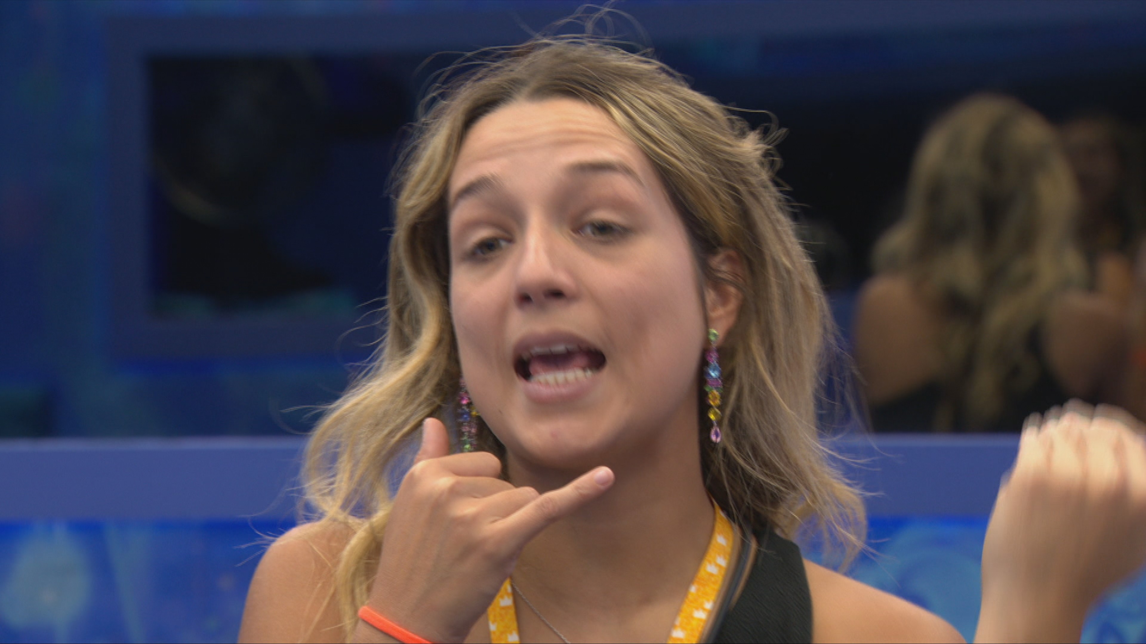 Samira diz que Solange Couto 'não se compromete' e 'tem medo' de Ana Paula Renault