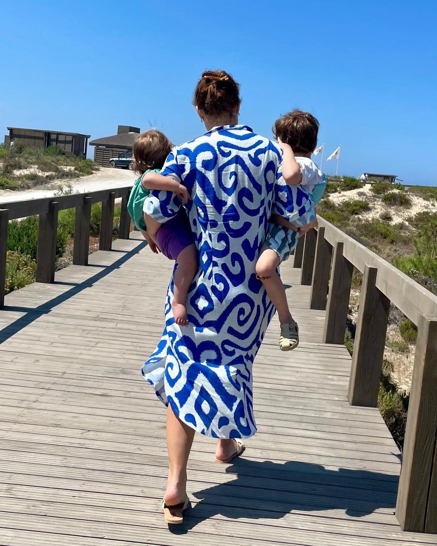 Princesa Eugenie anuncia terceira gravidez, e família real britânica celebra chegada de novo bebê