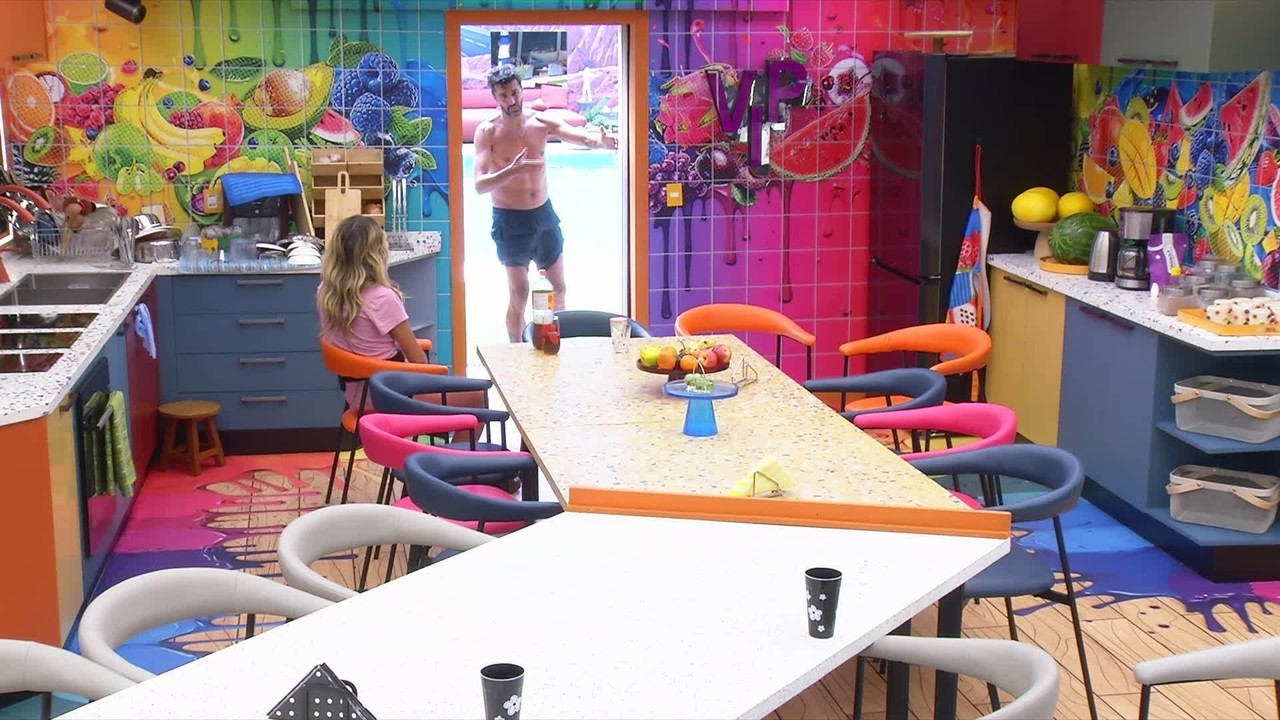 Milena rebate Jonas Sulzbach após comentário do brother sobre o VIP no BBB 26: 'Fiscal de cozinha'