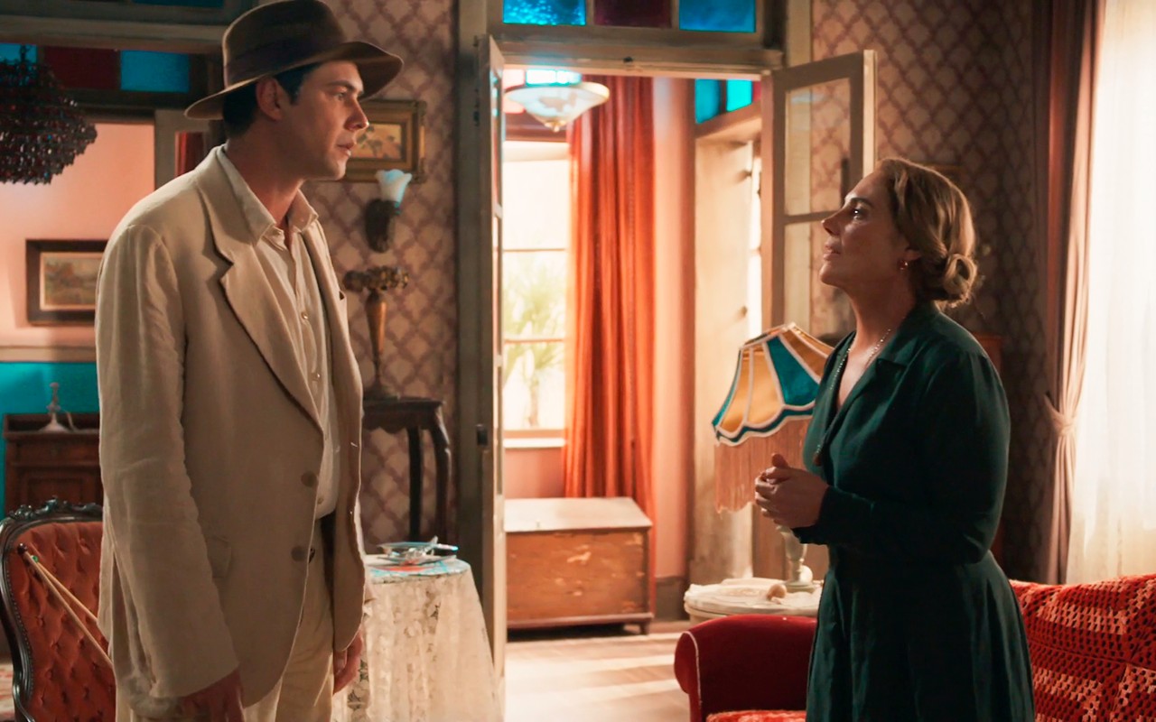 Êta Mundo Melhor!: Zulma choca Candinho ao dizer que está grávida